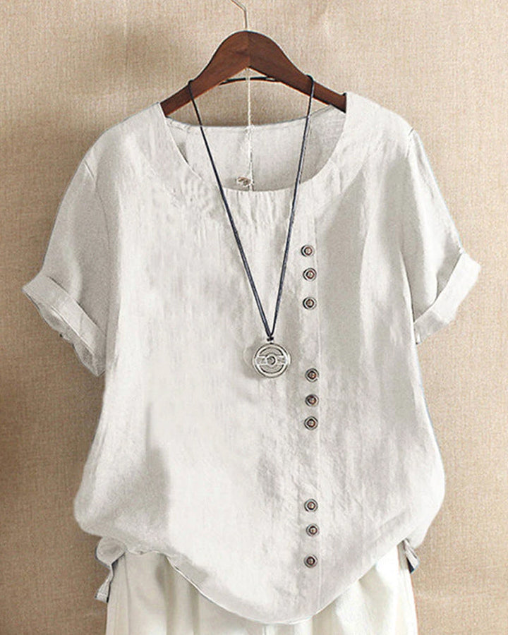 Comfortable women's short sleeve round neck top, ideal for casual summer and spring fashion.