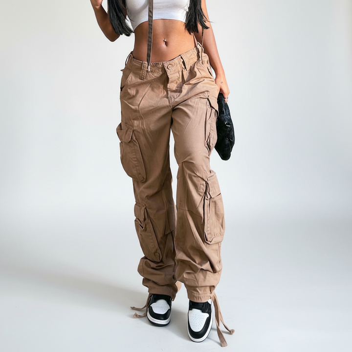 Woman wearing fashionable baggy cargo pants with multi-pockets, showcasing casual and comfortable style