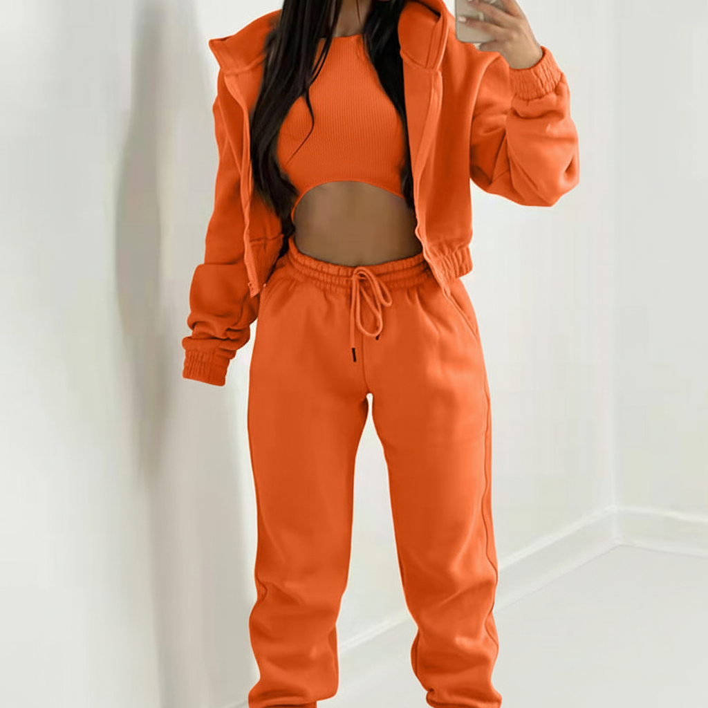 Effortlessly stylish women's casual jumpsuit, perfect for comfort and relaxed everyday fashion.