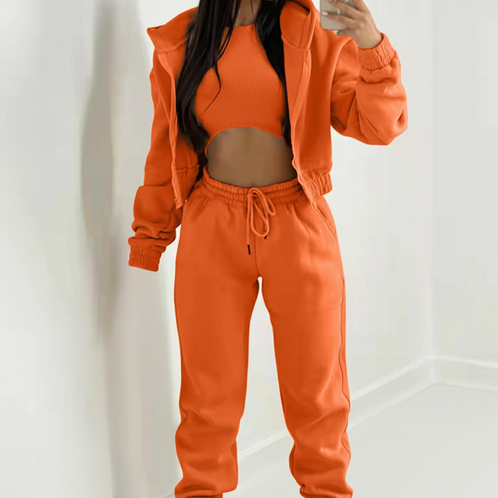 Effortlessly stylish women's casual jumpsuit, perfect for comfort and relaxed everyday fashion.