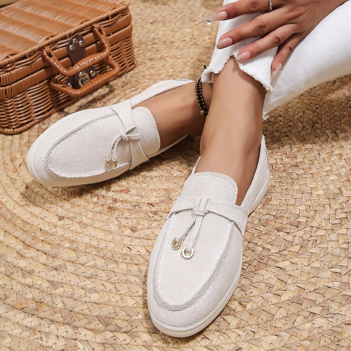 Women's comfortable slip-on loafers, perfect for everyday casual wear. Easy on/off flats for spring & fall.