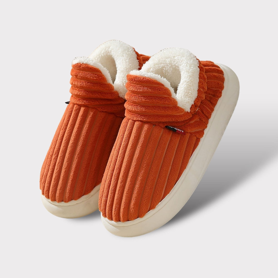 Fluffy Aurora women's slippers, ultimate cozy indoor footwear for luxurious comfort and warmth.