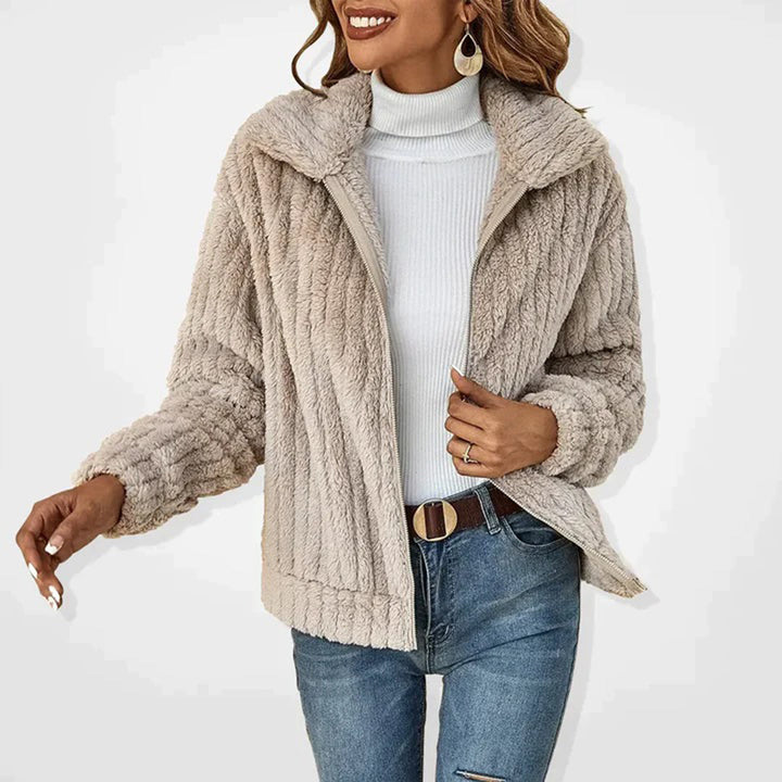 Women's cozy Ember fleece gilet vest, perfect for autumn layering & casual comfort on chilly days.