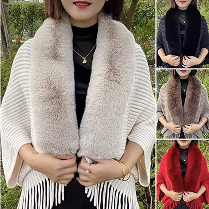 Chic one-size women's wrap cardigan. Luxurious faux fur collar adds elegance. Versatile winter style.
