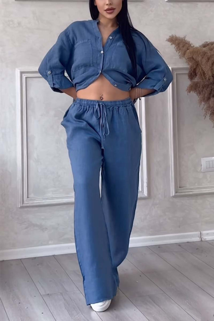 Breathable linen loungewear set for women, ideal for ultimate summer comfort & relaxation.
