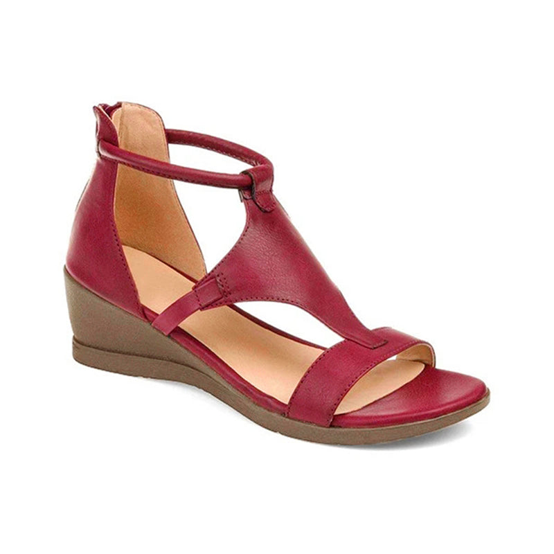Chic dress sandals with an elevated heel and adjustable ankle strap, perfect for parties & summer events.