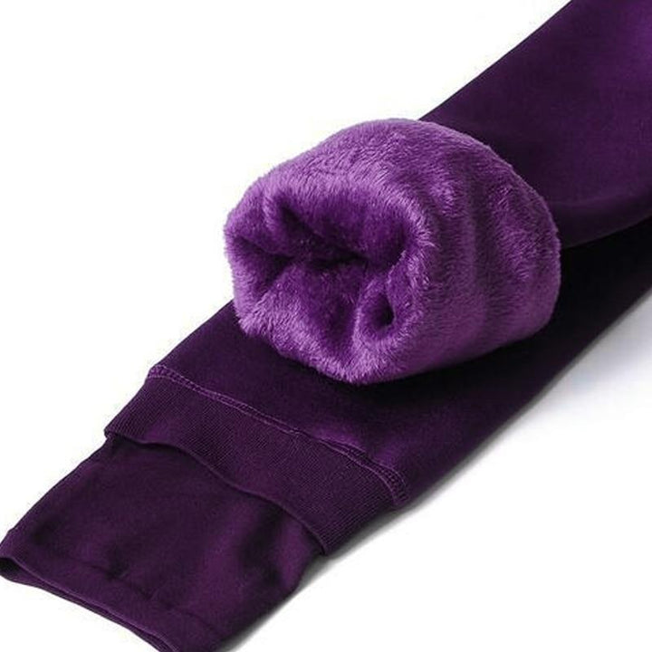 Shaping Elsa fleece-lined winter leggings for women, offering a flattering fit & exceptional warmth.