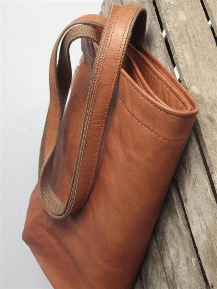 Chic women's vegan leather tote, a fashionable everyday accessory blending style with practicality.