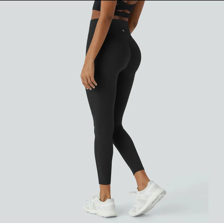 Women's high-waisted push-up leggings for activewear, offering an instant curve lift & comfort fit.
