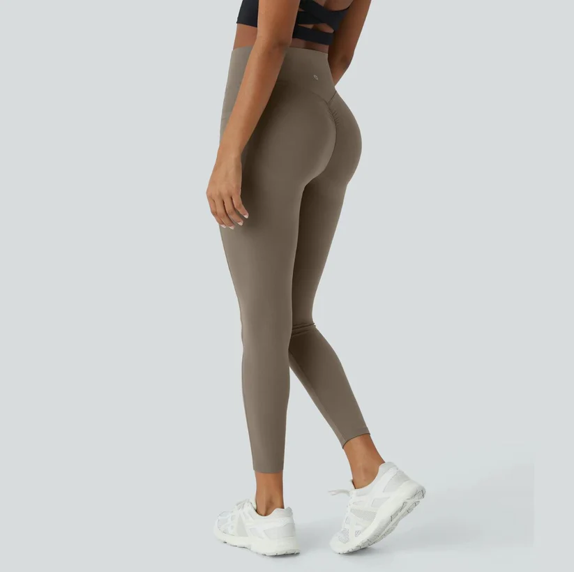 Flattering women's high-waisted push-up leggings, offering strong support & a sculpted look.