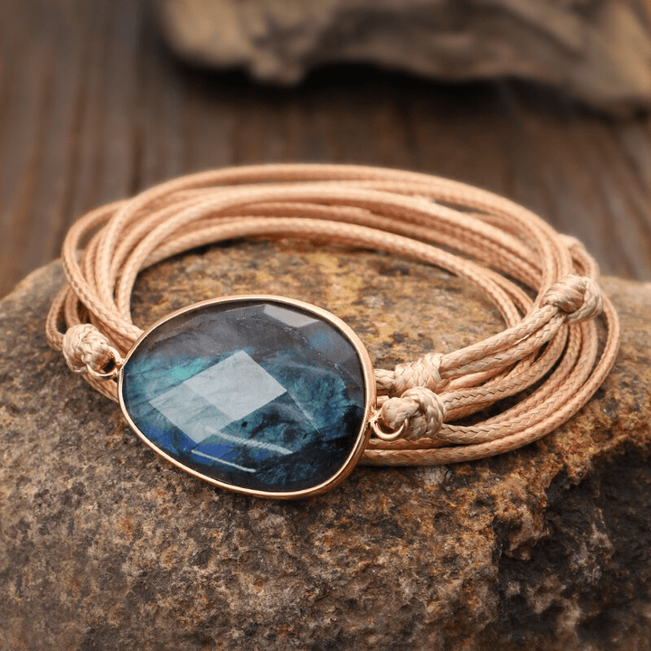 Boho women's labradorite bracelet with rope-wrap design, enhancing creativity