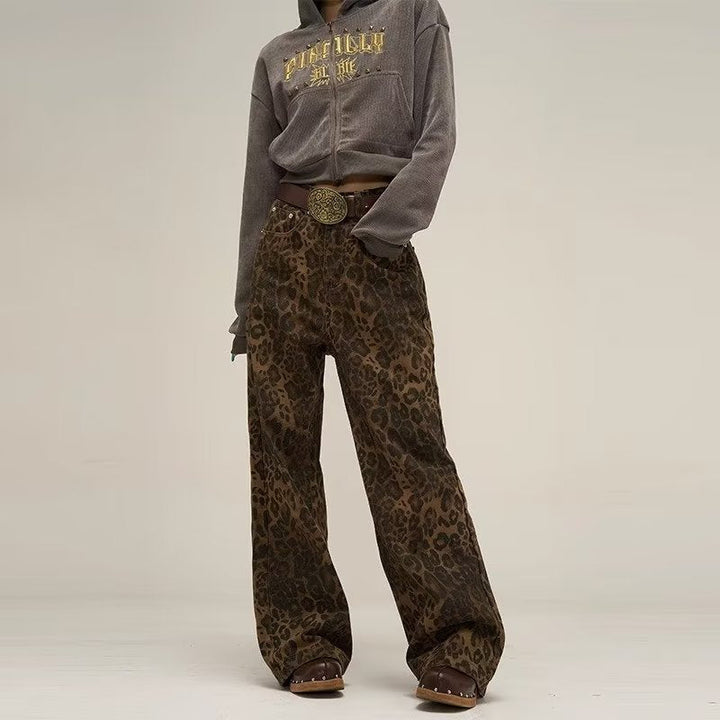 Women's Layla leopard print jeans. Trendy ankle-length fashion jeans for a bold statement and comfortable fit.