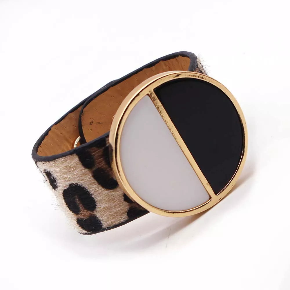 Handcrafted women's leather leopard print wrap bracelet, chic jewelry