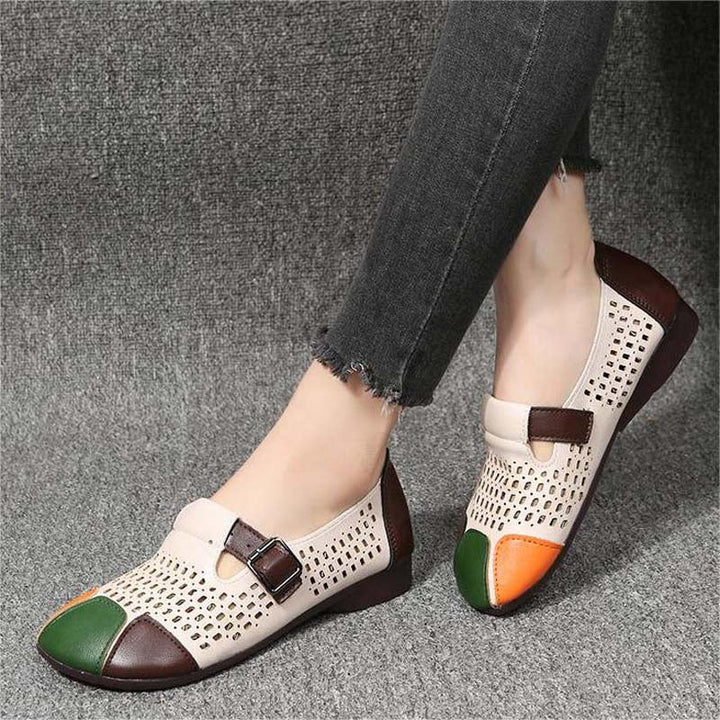 Perfect summer footwear: women's lightweight buckle sandals for daily use.