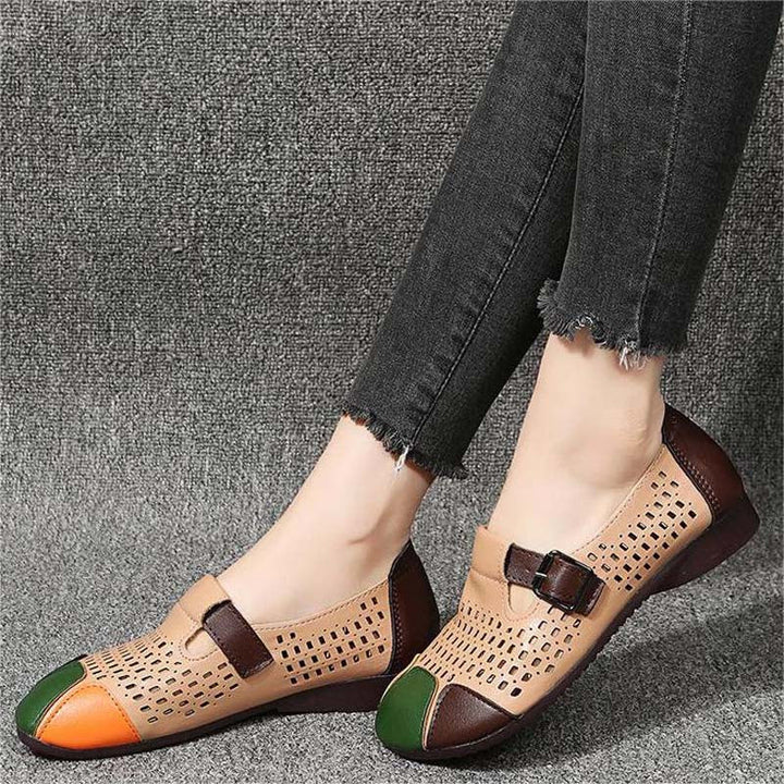 Versatile lightweight buckle sandals for women, great for summer comfort.