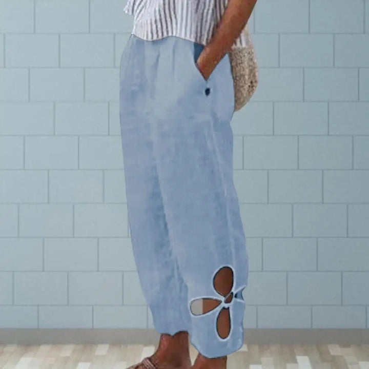 Comfortable women's lightweight summer trousers with a relaxed fit. Ideal for casual everyday wear.
