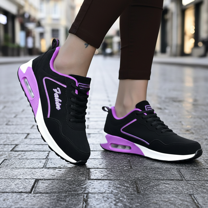 Women's lightweight waterproof walking shoes Maggie, ideal for all-season outdoor comfort & durability.