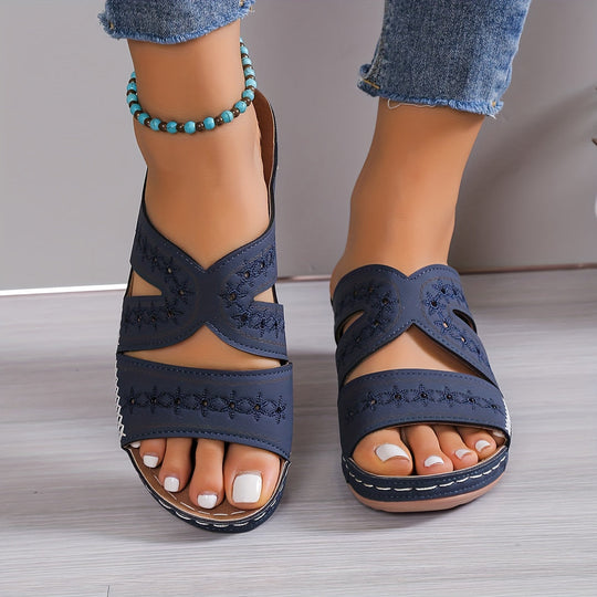Comfortable women's Liva summer sandals featuring adjustable straps & orthopedic arch support for walking.