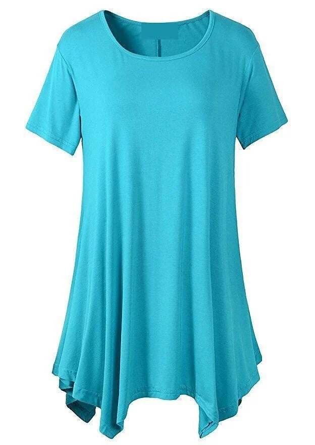 Stylish women's summer top, loose fit & short sleeve for ultimate comfort.