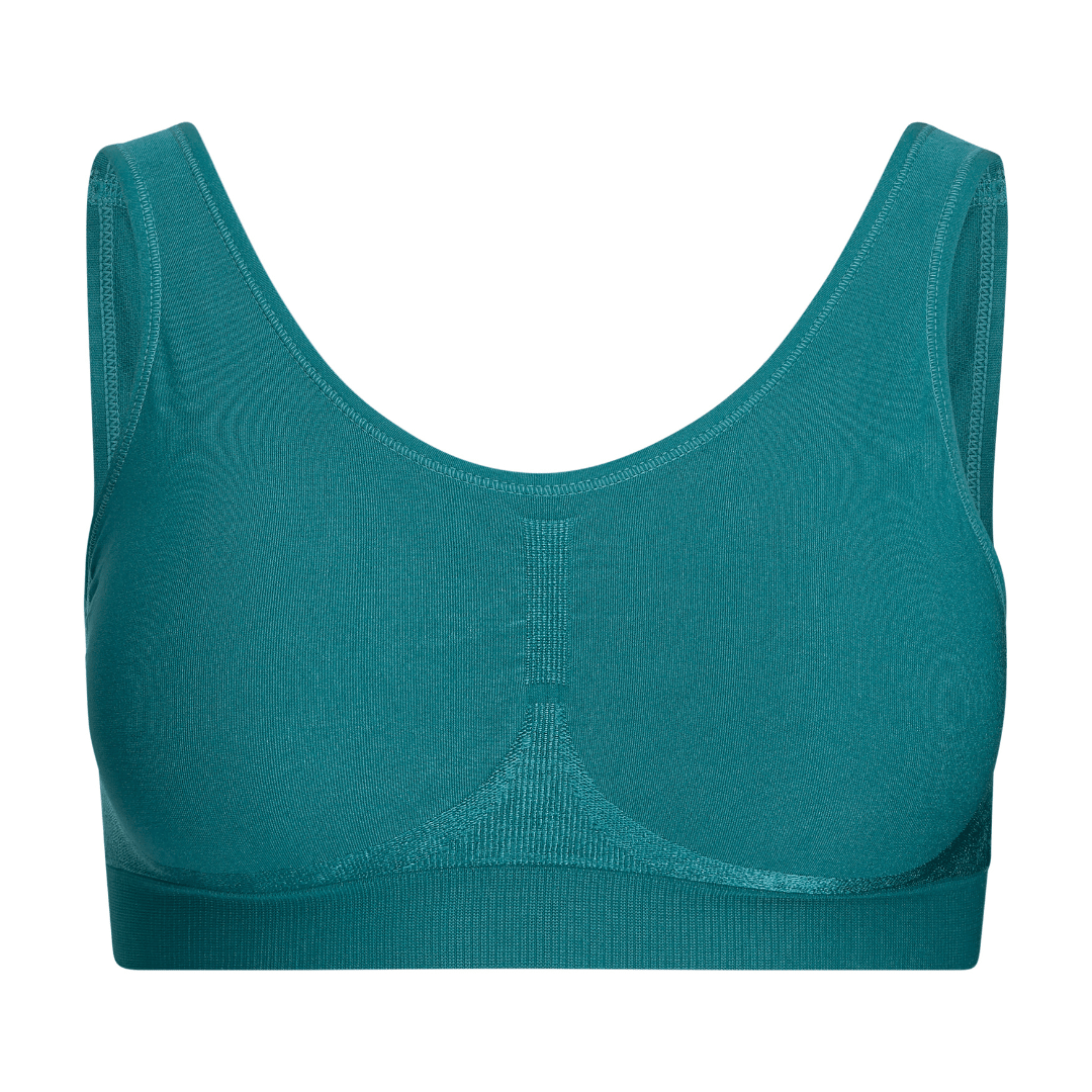 The Luma seamless wireless bra, an ideal choice for women's comfort lingerie.