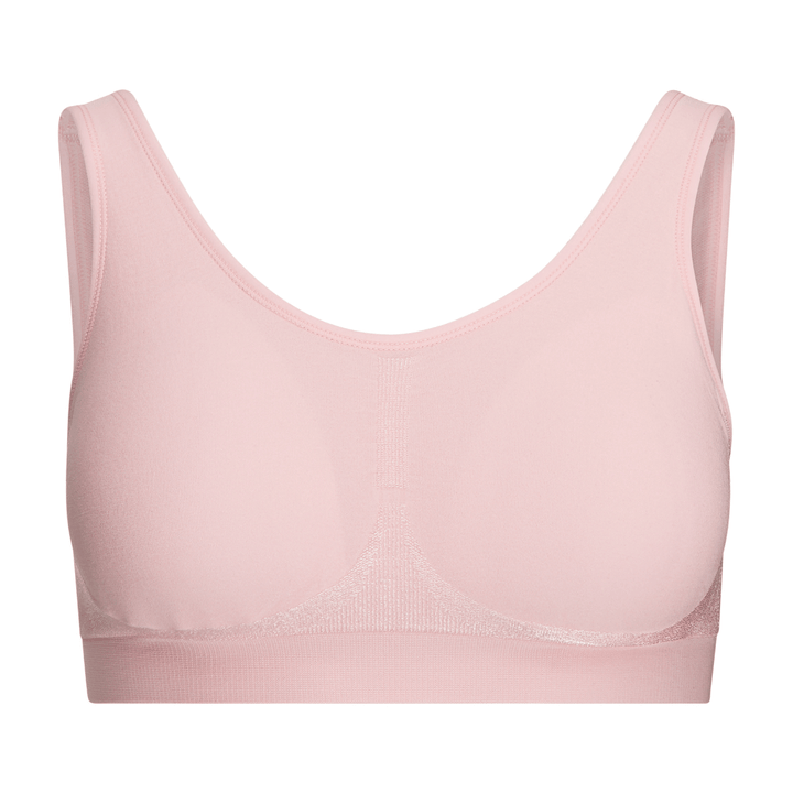 Essential bra set: Luma wireless bra and mesh wash bag for garment protection.
