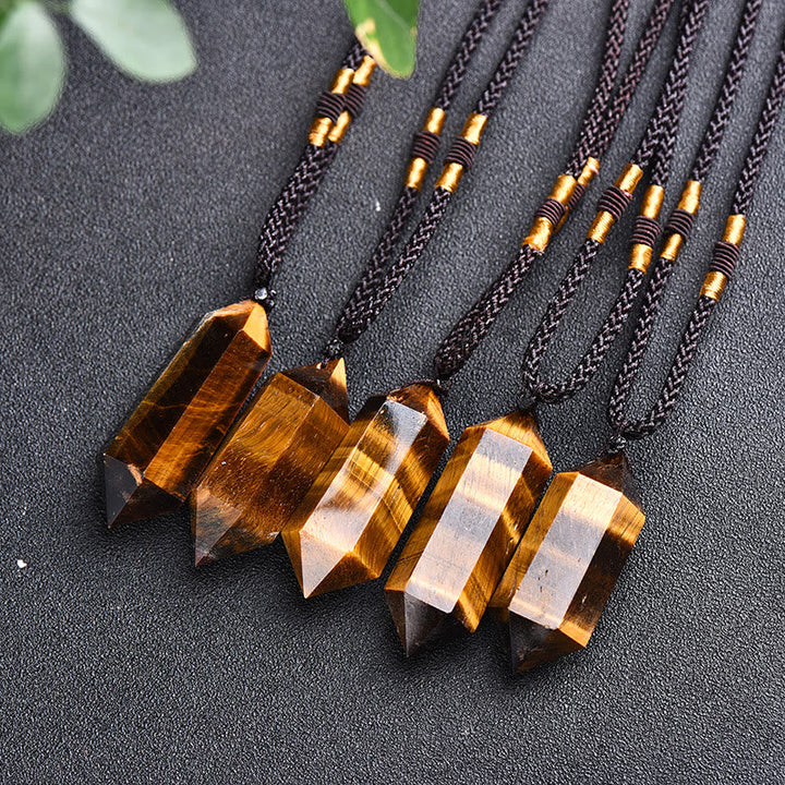 Healing crystal Lyra necklace, women's natural amethyst jewelry.