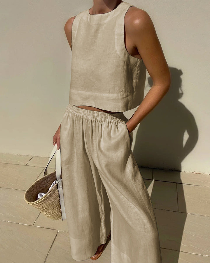 Women's Narela two-piece skirt & top outfit. Versatile for casual, office, or elegant wear.