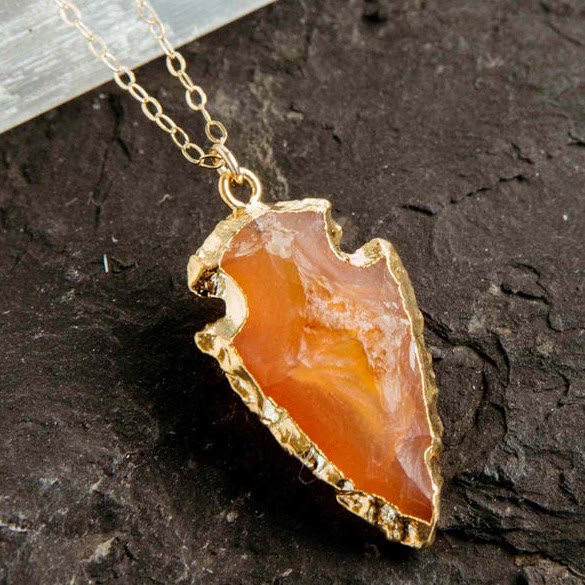 Women's natural Amethyst crystal arrowhead pendant necklace. Spiritual healing energy jewelry.
