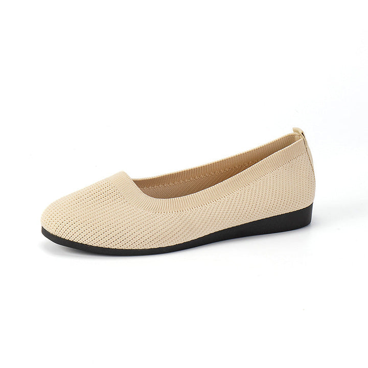 Premium women's orthopedic ballerinas, offering all-day comfort and chic slip-on style.
