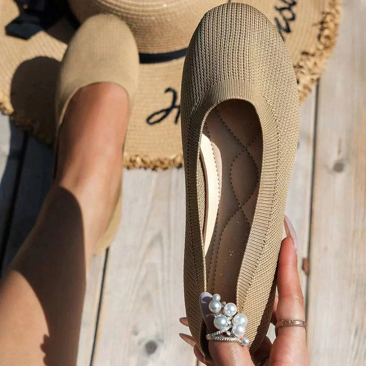 Orthopedic ballerinas with arch support, ultimate comfort & stylish everyday wear.