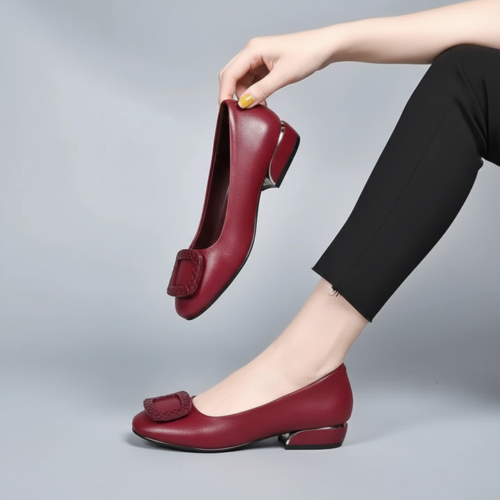 Women's everyday flats, Josephine model, featuring orthopedic comfort, a heel, and genuine leather.