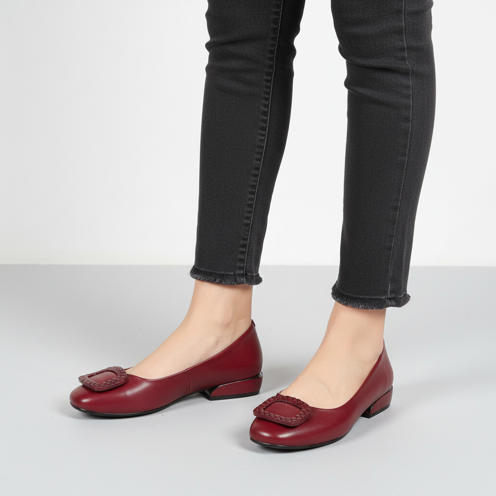 Josephine women's low heel flats, orthopedic comfort, black leather, versatile style