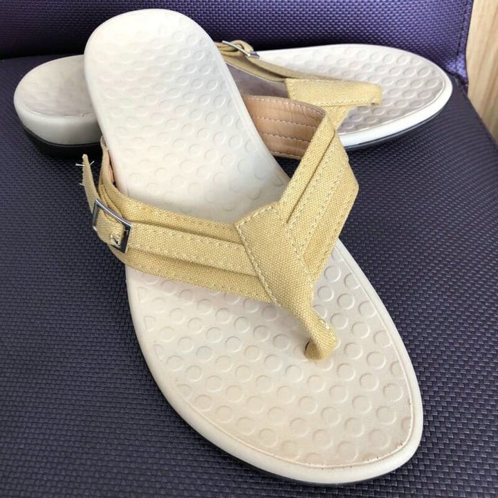 Women's casual toe sandals, combining fashion with essential orthopedic support.