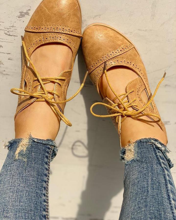 Comfortable orthopedic vintage walking shoes for women, offering excellent foot support.