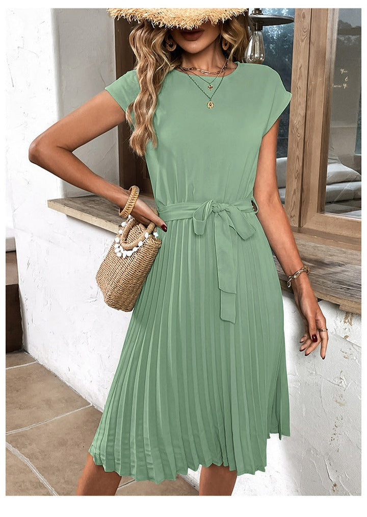 Versatile women's pleated A-line dress with short sleeves. A comfortable round neck summer dress suitable for any occasion.