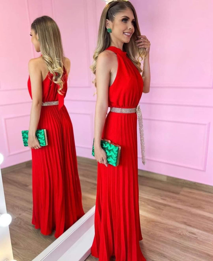 Fashionable women's plissé jumpsuit. Pleated, airy, and stylish for summer, vacation, or elegant casual wear.