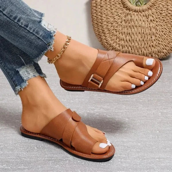 Women's retro comfort sandals with orthopedic arch support, ideal for casual summer walking & everyday wear.