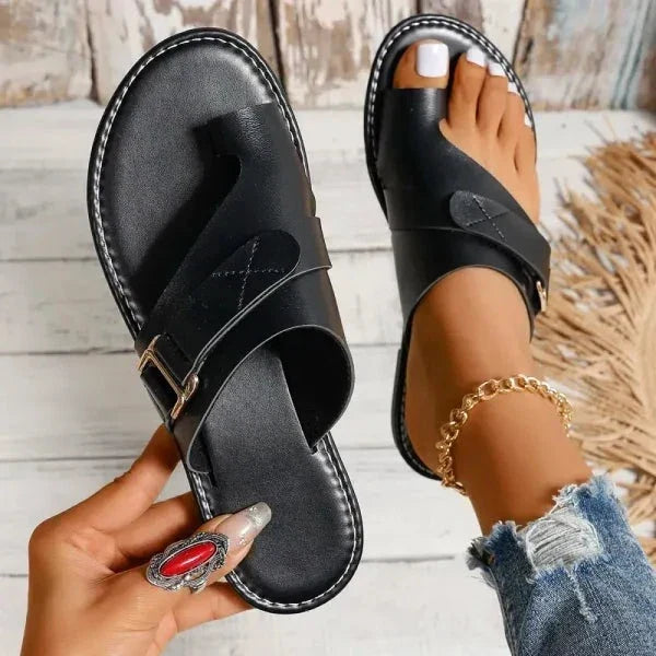 Versatile women's comfort sandals, orthopedic arch support for walking, travel, leisure, and everyday summer wear.