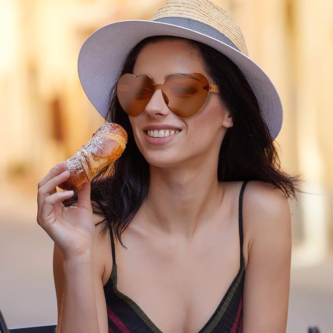 Transparent rimless heart sunglasses for women with a blue-yellow gradient, a chic accessory for summer eyewear.