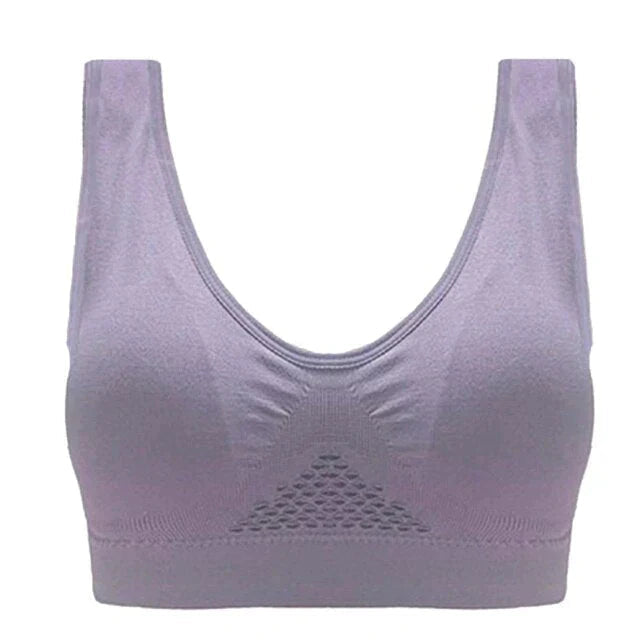 Simple seamless comfort bra, wire-free for discreet everyday support & smooth fit.