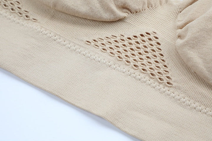 Everyday seamless comfort bra, providing gentle wire-free support and full coverage.