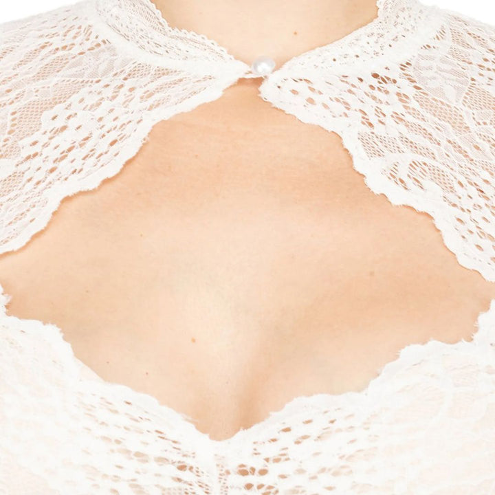 Traditional women's Trachten top, a modern Dirndl blouse with a chic heart neckline and lace details.