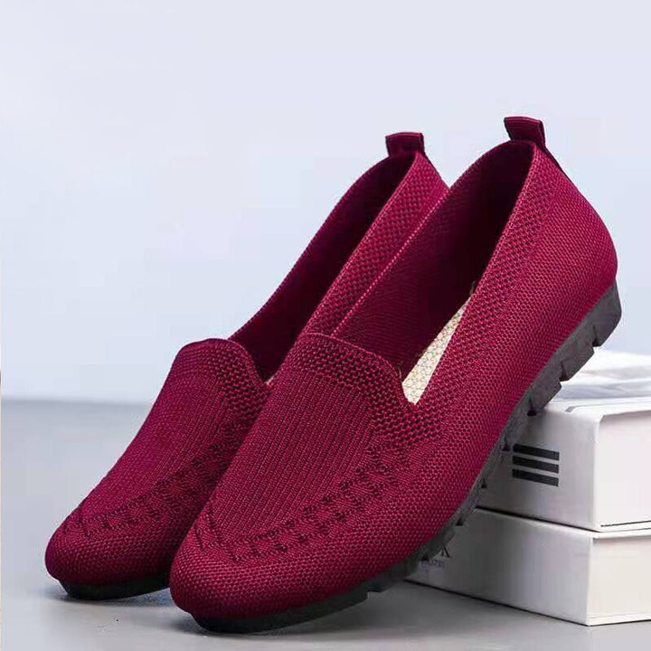 Stylish women's slip-ons for daily wear, providing breathable comfort and excellent arch support.