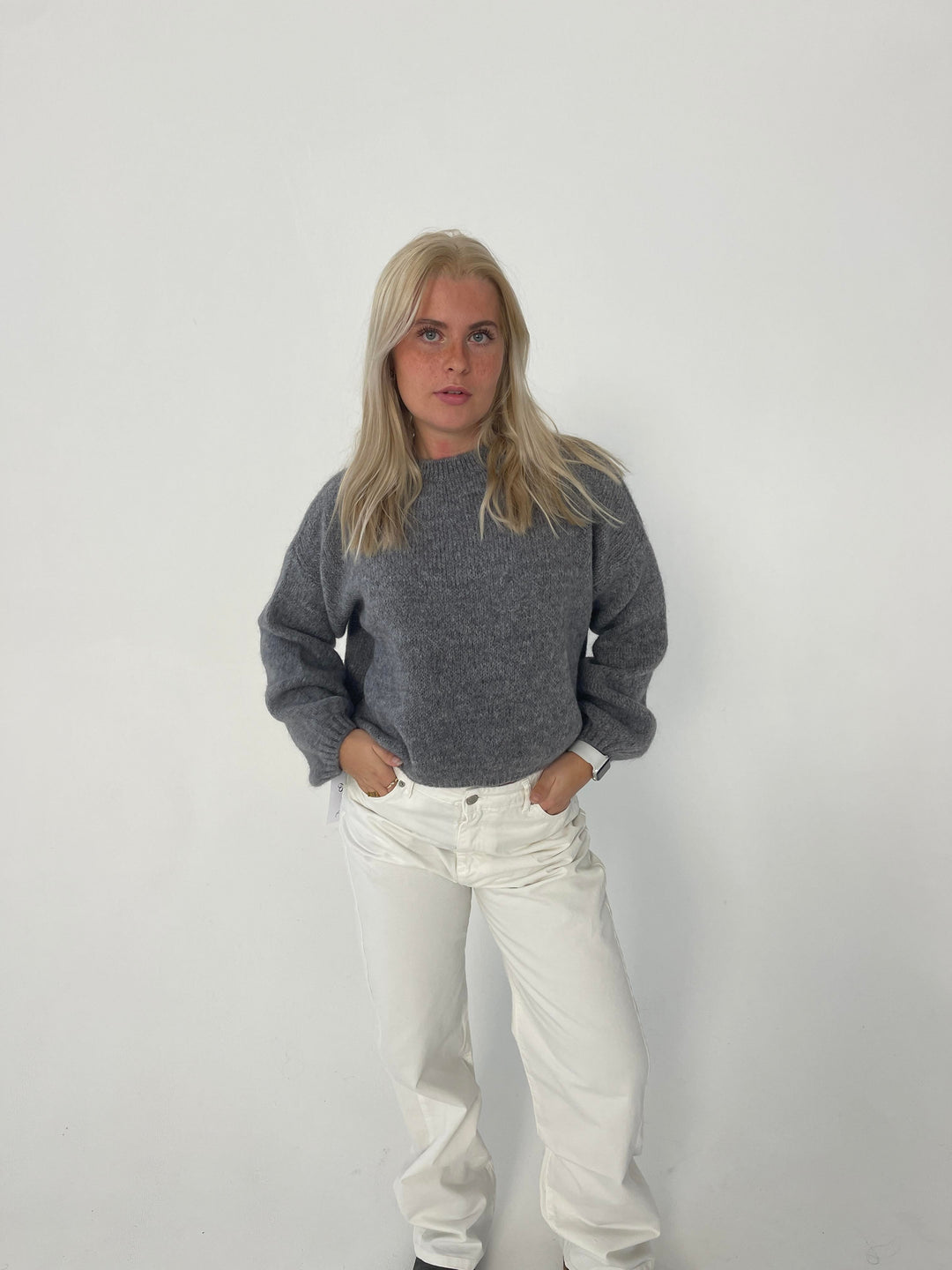 Women's comfortable loose fit long sleeve sweater, ideal for chilly days.