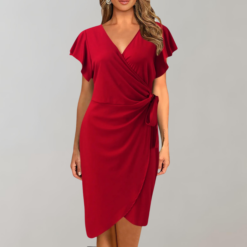 Full-length view of women in Solène midi dress, perfect for summer, elegant and casual style