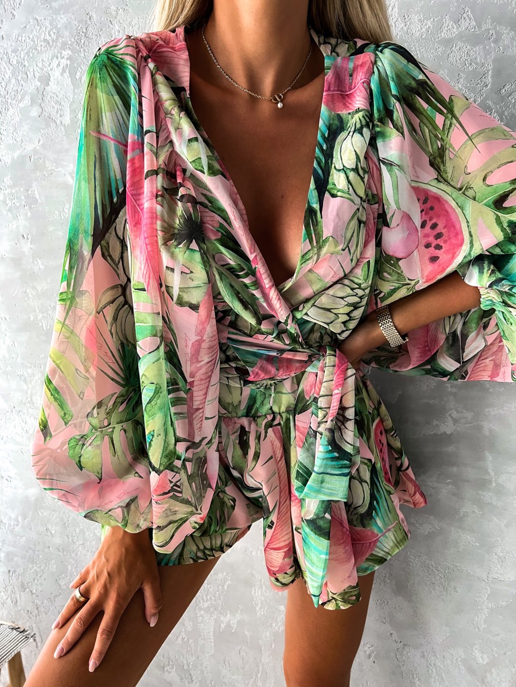 Comfortable Solara summer jumpsuit for women, ideal vacation outfit & effortless style.