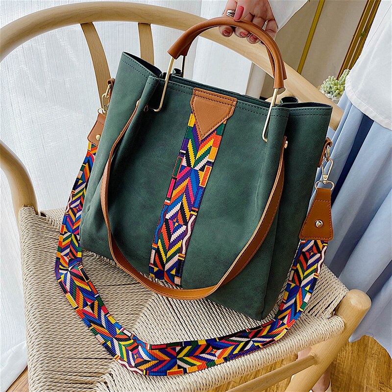 Professional women's PU leather work tote. Spacious & durable everyday carry shoulder bag, perfect for travel.