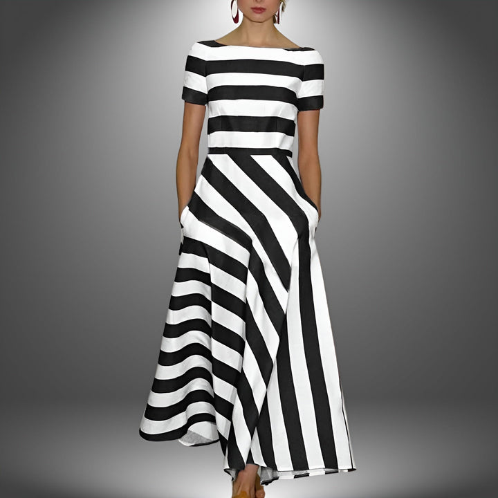Women's striped short-sleeve maxi dress, perfect for summer casual wear, vacation, or everyday comfort.