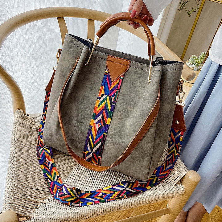 Stylish women's work bag, large PU leather tote with ample space