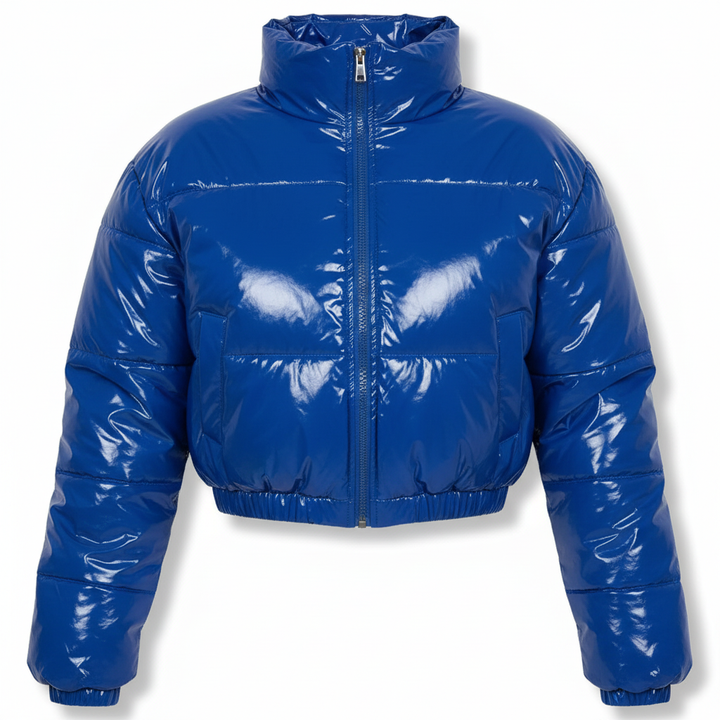 Women's black padded jacket, a versatile puffer for urban winter fashion and outdoor style